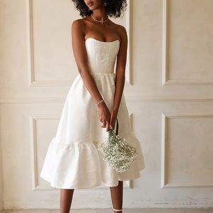 V Chapman white Virginia dress